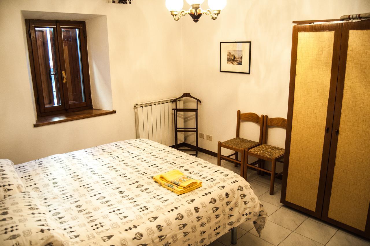 La Pietra Antica Albergo Diffuso Pieve Fosciana Extérieur photo