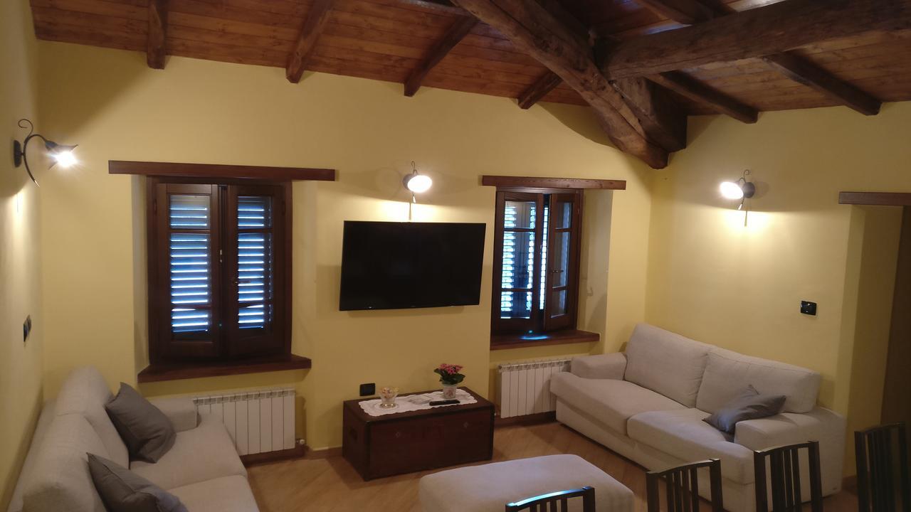 La Pietra Antica Albergo Diffuso Pieve Fosciana Extérieur photo